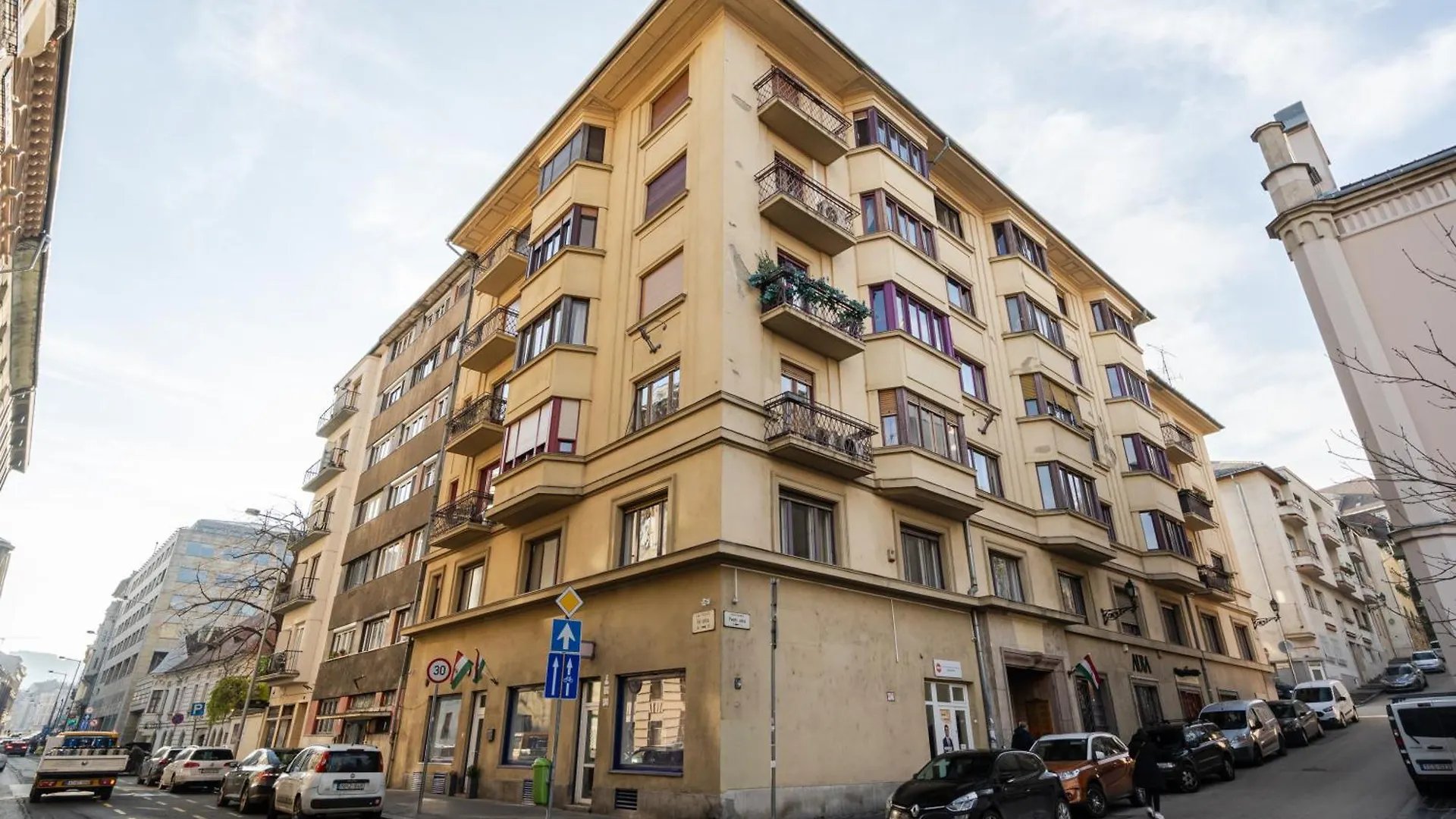 Ambient Aura Apartment Budapest
